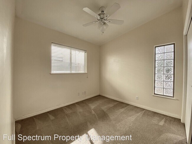 Building Photo - 2 br, 1 bath House - 5214 Joe Sayers Ave #1