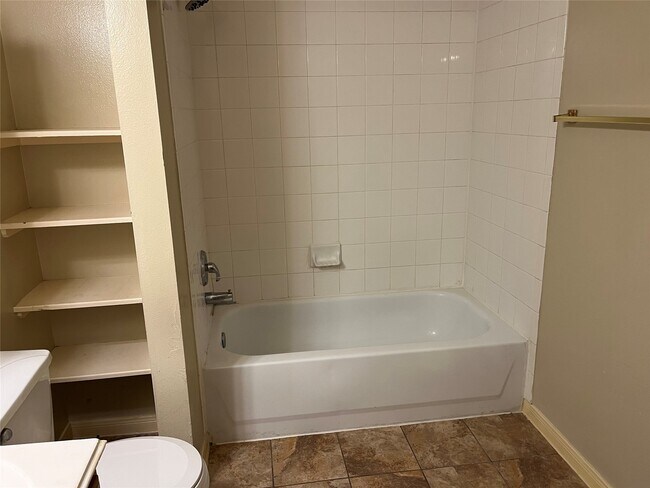 Building Photo - 5314 Tallowpine Terrace