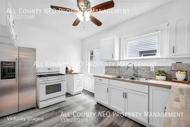 Building Photo - 4007 Behrwald Ave