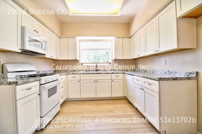 Building Photo - 25036 Bodega Ct