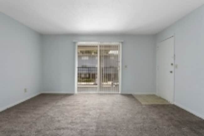 Building Photo - 429 W 87 Pl