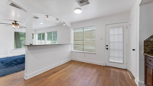 Building Photo - 3818 W Traditions Blvd