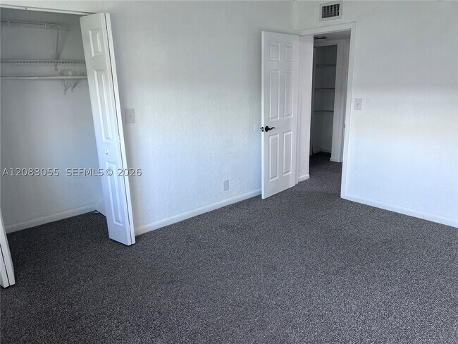 Building Photo - 4651 NW 9th Dr