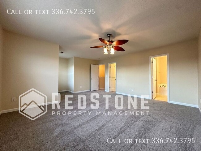 Building Photo - 610 Thistle Dr