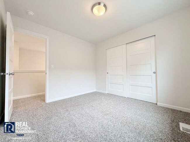 Building Photo - 14395 Lockwood Ln SE