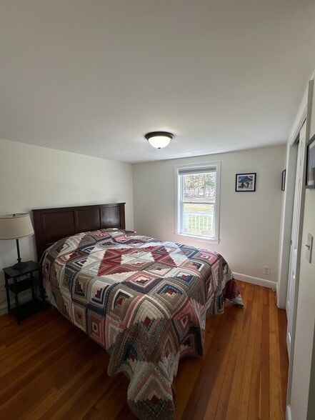 Building Photo - 8 Carter Rd