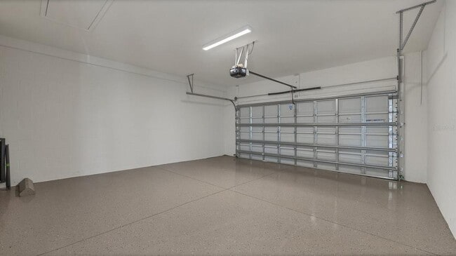 Building Photo - 690 Allora Ave