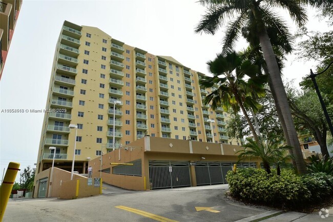 Building Photo - 3500 Coral Way