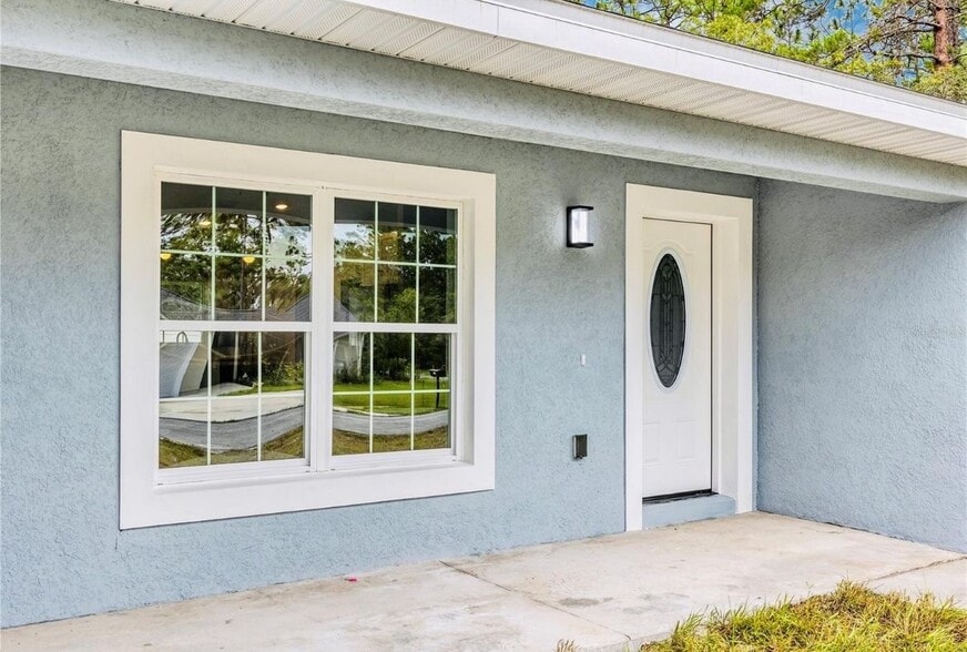 Building Photo - 15145 SW 65th Avenue Rd