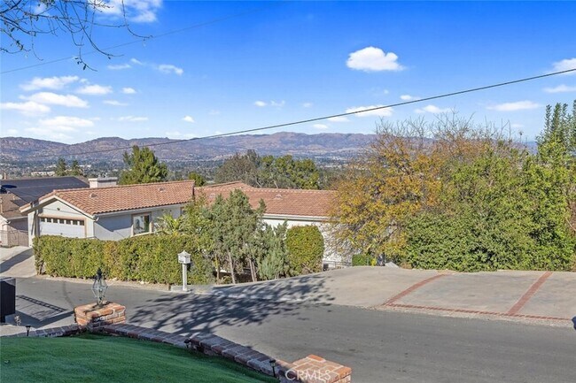 Building Photo - 22444 Venido Rd