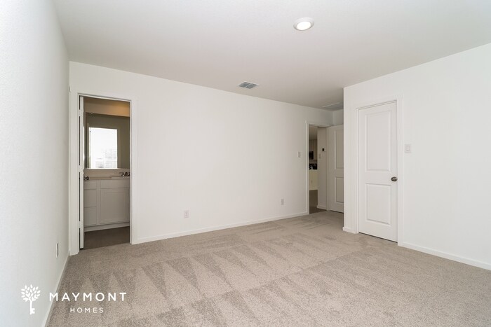 Building Photo - 3057 Titan Spgs Dr