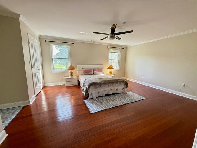 Building Photo - 218 Rangeway Rd