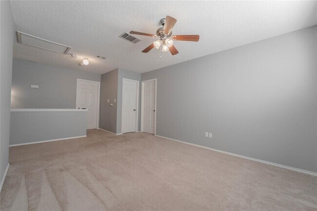 Building Photo - 612 Catumet Dr