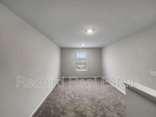 Building Photo - 1651 Manuka Ln