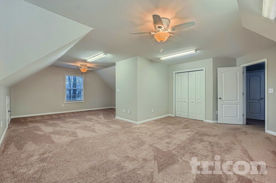 Building Photo - 83 Cross Pointe Ct