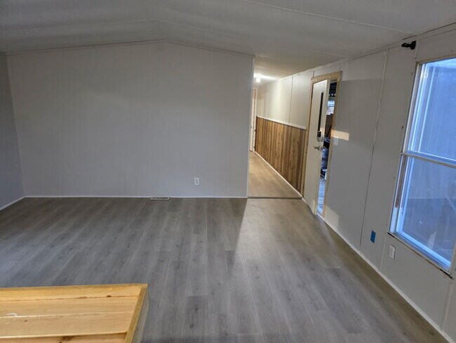 Building Photo - mobile home