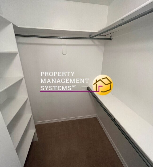 Building Photo - Spacious 2 Bedroom Condo Downtown SLC