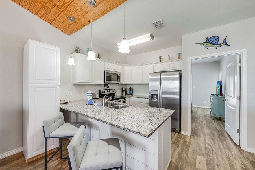 Building Photo - 1813 Eleventh St