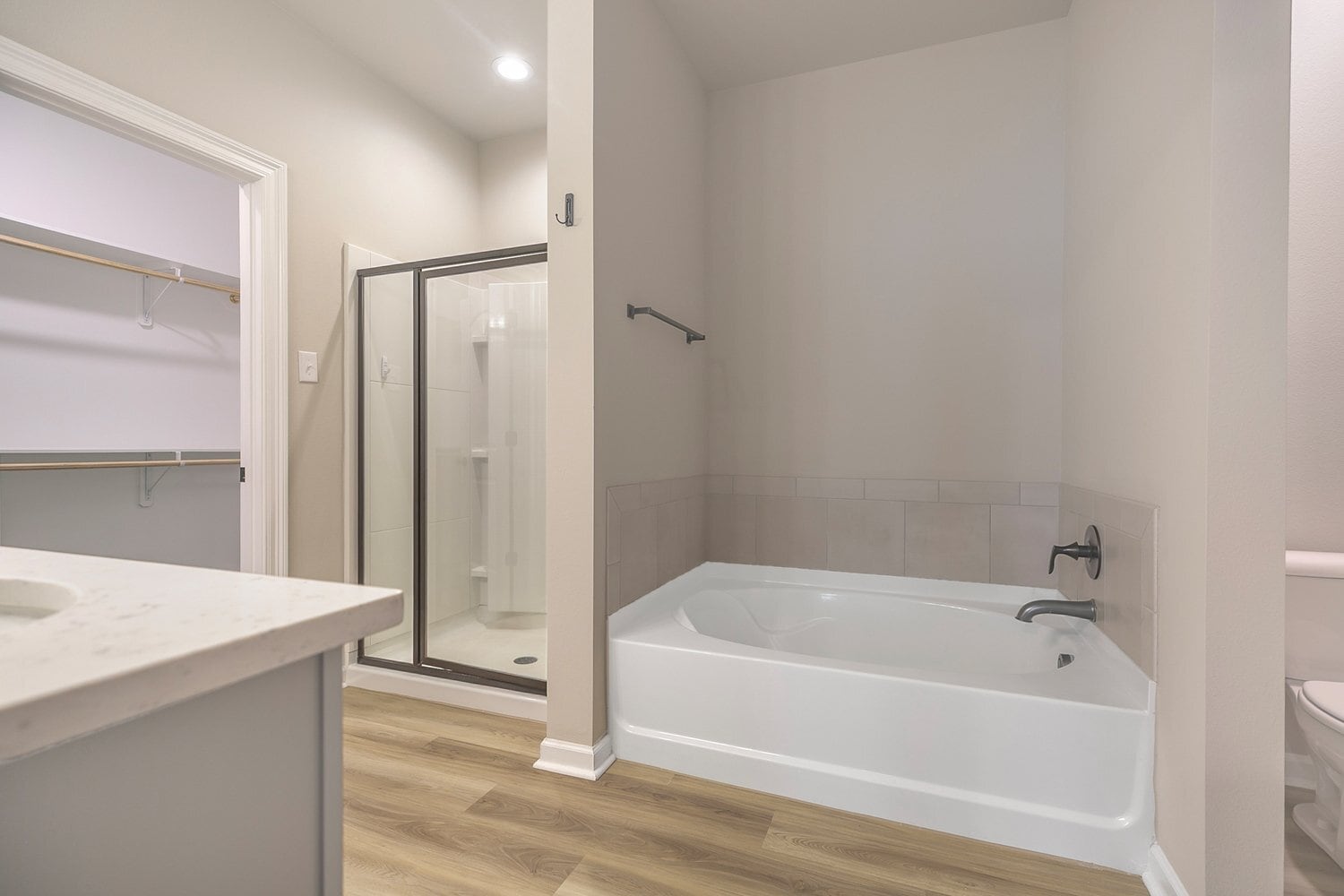 Building Photo - 5615 Stuga Dr
