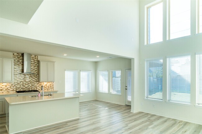 Building Photo - 3618 Windward Canyon Dr