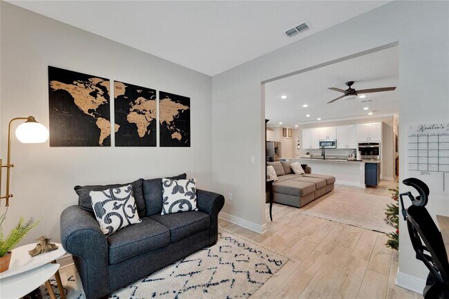 Building Photo - 3518 77 Ct E