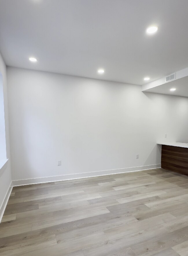 Building Photo - 2456 N 19th St