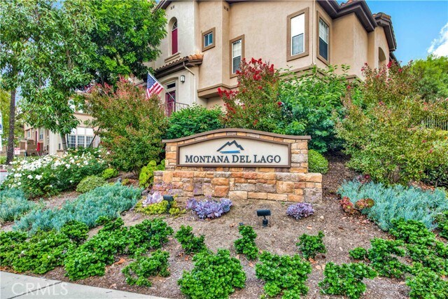 Building Photo - 181 Montana Del Lago Dr