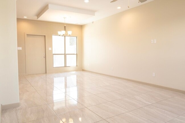 Building Photo - 4101 Blue Quail Rd