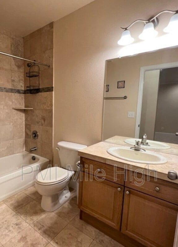 Building Photo - 15501 E 112th Ave