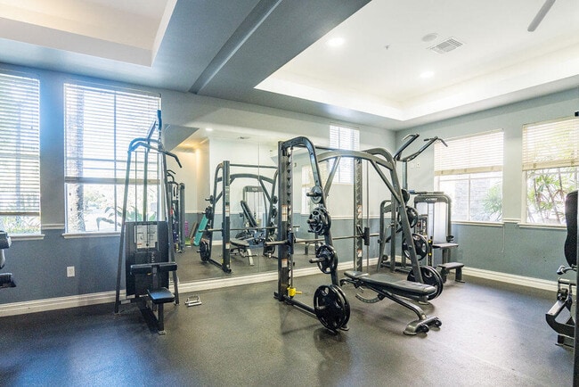 Building Photo - 318 September St