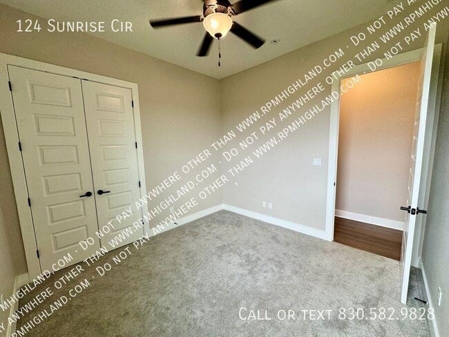 Building Photo - 124 Sunrise Cir