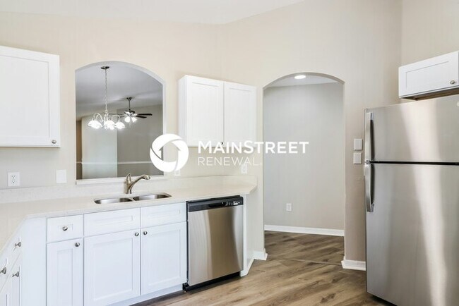 Building Photo - 4 Bedroom Pet-Friendly Home in land o lakes, FL with Main Street Renewal