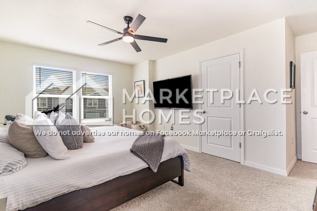 Building Photo - 6687 SW 81st Lp
