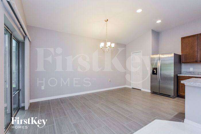 Building Photo - 111 Park Hurst Ln