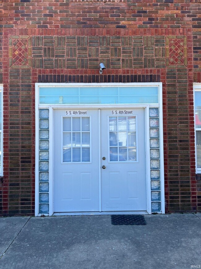Building Photo - 5 N Fourth St