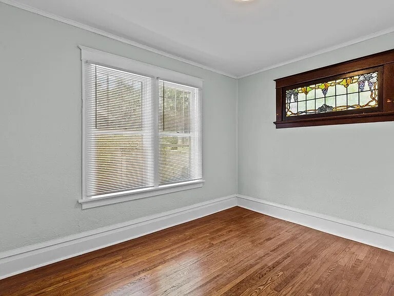 Building Photo - 2234 Yale Ave