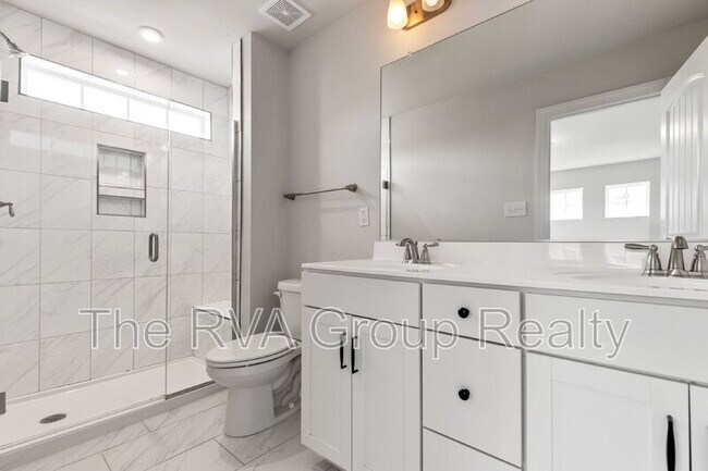 Building Photo - 6448 Cassia Loop