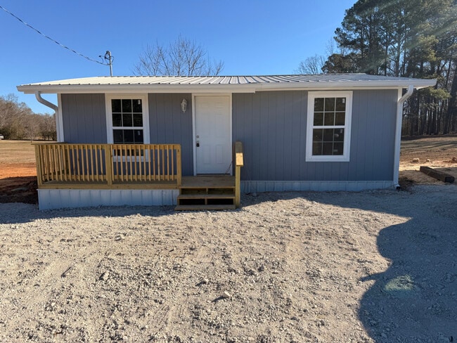 Building Photo - 4455 Friendship Rd