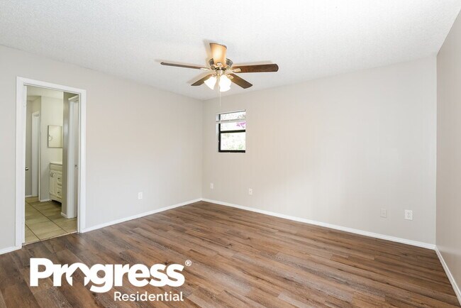 Building Photo - 4314 Pine Hills Cir