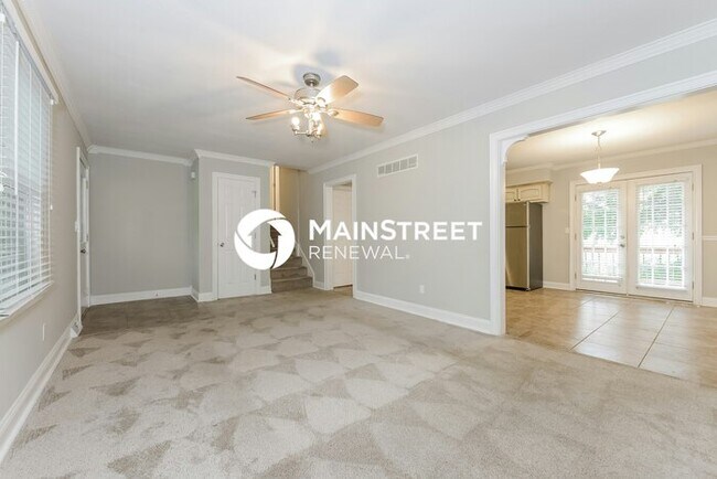 Building Photo - 3 Bedroom Pet-Friendly Home in Belton, MO ...