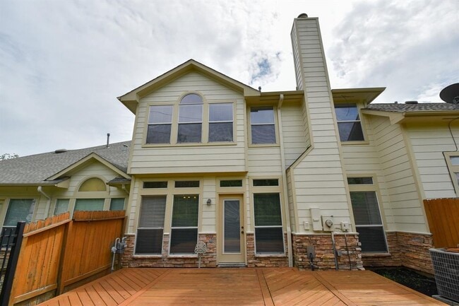 Building Photo - 2015 Grand Terrace