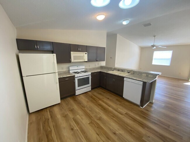 Building Photo - Annual Rental  in The Village of Piedmont - Unfurnished  - 2 Bedroom 2 Bath Patio Villa, with pon...