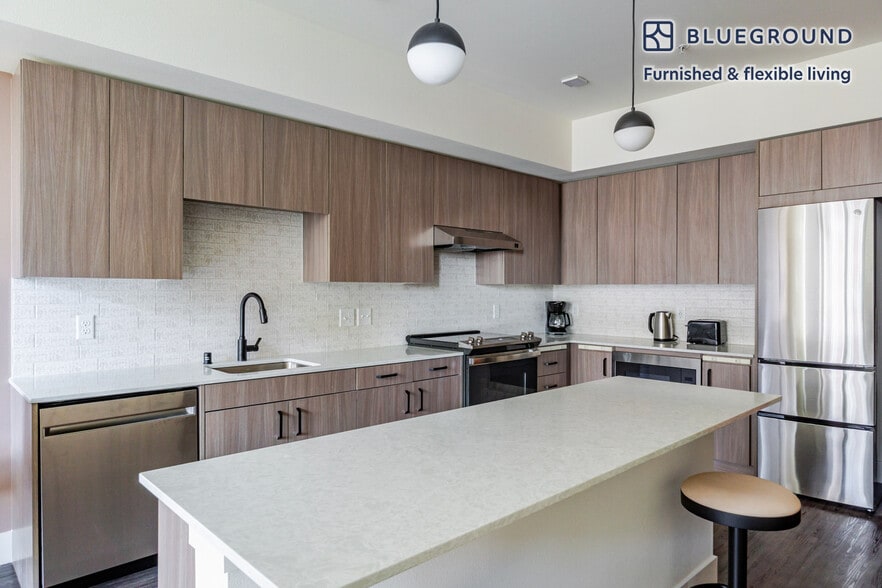 Building Photo - 19888 40th Ave W