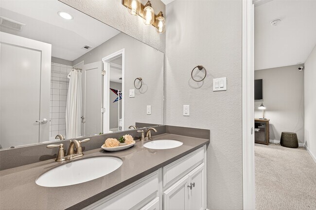 Building Photo - 26102 Lazy Waters Dr