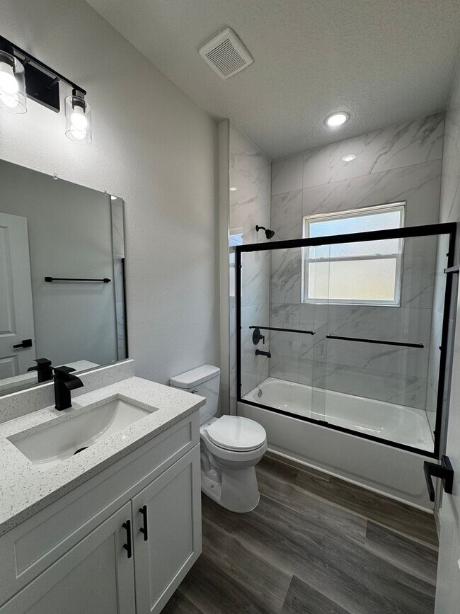 Building Photo - Newly Built 4 Bedroom Home for Rent – Prime Ocala Location