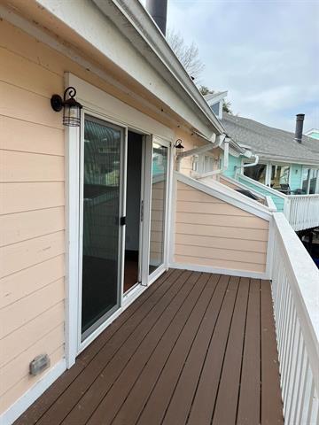 Building Photo - 640 Harbor Dr