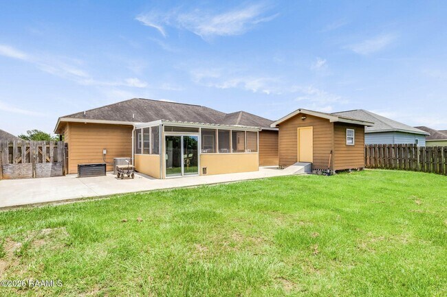 Building Photo - 209 Stoneridge Dr