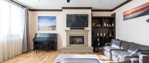 Building Photo - 6241 Crescent Park W