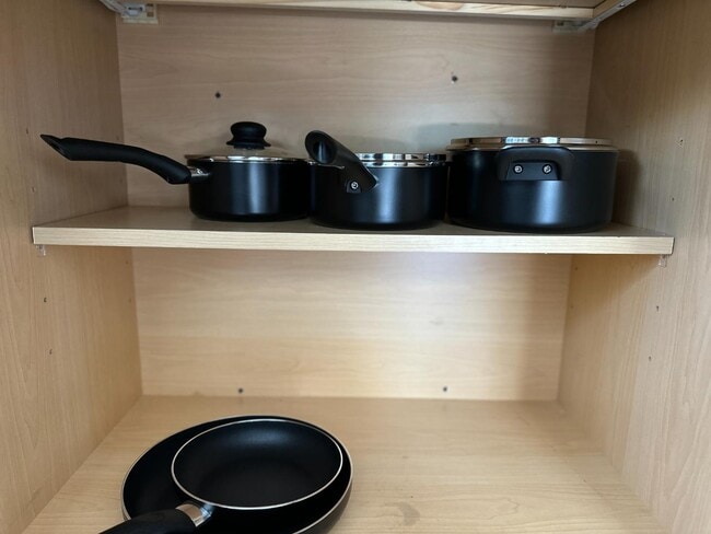 Building Photo - 2240 Murray Hill Rd