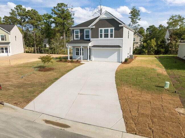 Building Photo - 186 Citadel Dr
